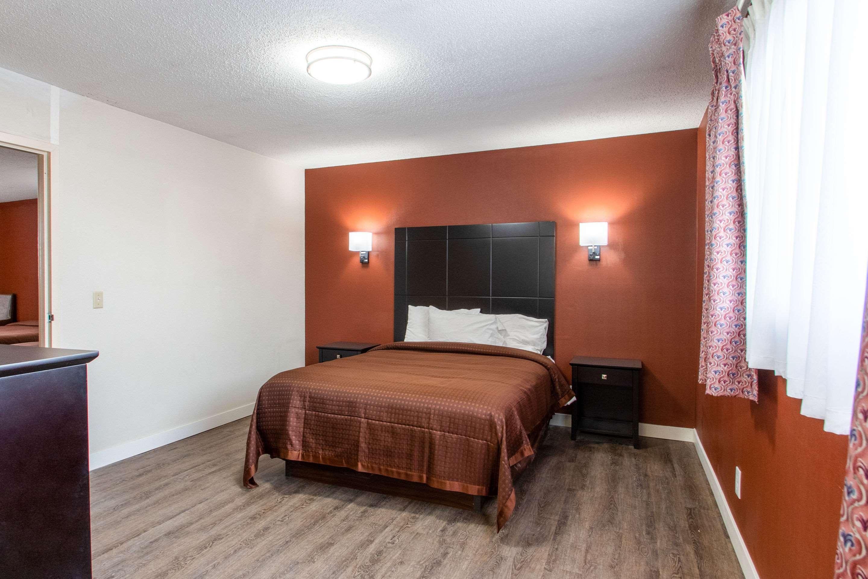 Econo Lodge Elko Downtown Area Exterior foto